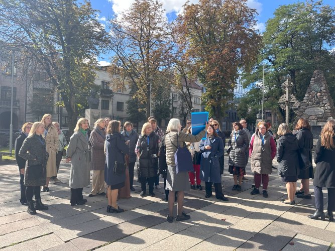 Pažintinė ekskursija „Pažink Kauno modernizmą": pietų pertrauka kitaip su Kauno apylinkės teismo kolektyvu