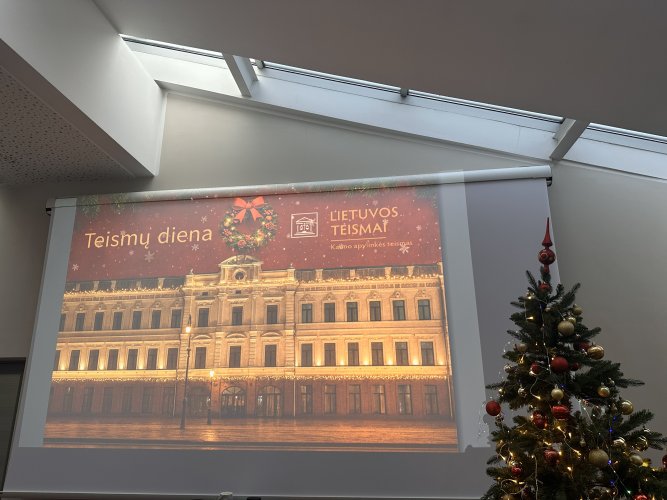 Teismų diena Kauno apylinkės teisme: „Atviri teismai“ – teisėjų susitikimai su visuomene ir fotografijų parodos pristatymas