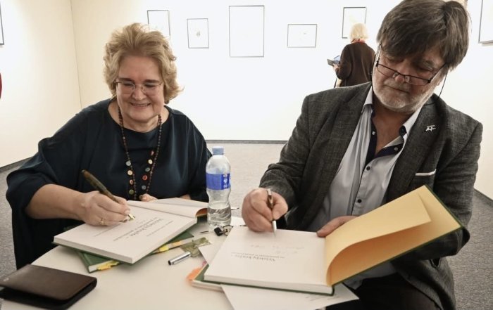 Buvusi teisėja Aurelija Ozolinia į Kauno apylinkės teismą sugrįžo su savo kūryba